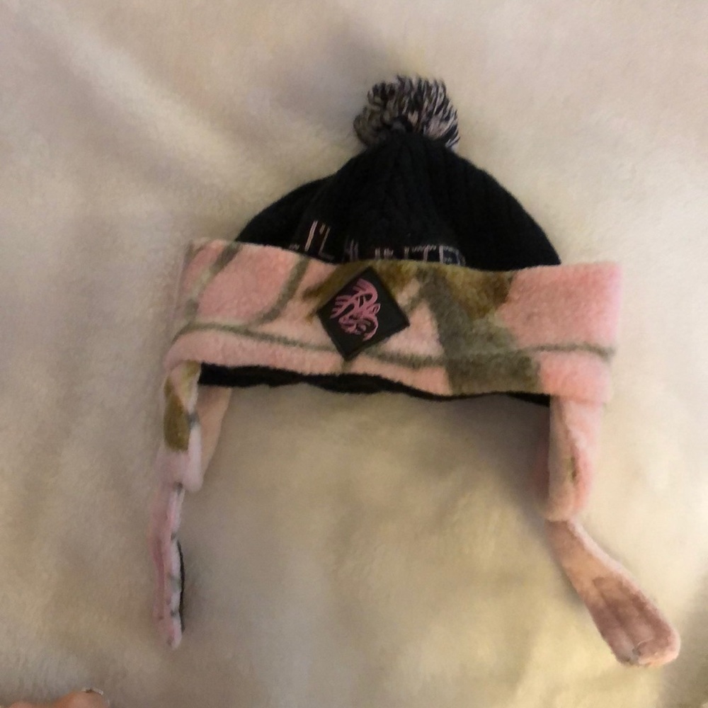 Pink camouflage winter hat